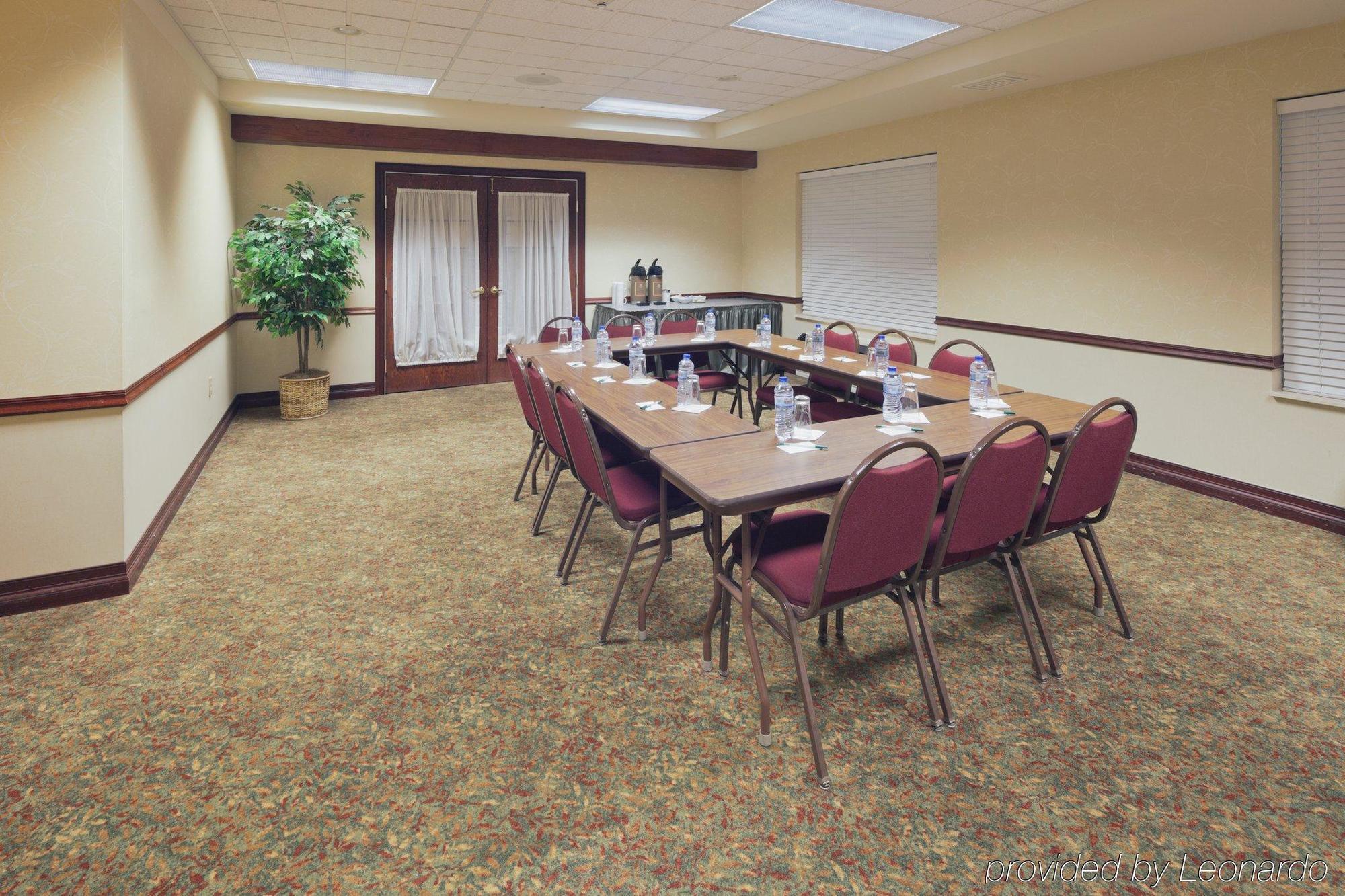 Country Inn & Suites By Radisson, Appleton, Wi Perniagaan gambar